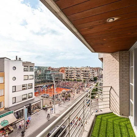 Luxury In The Center Of Coxyde
